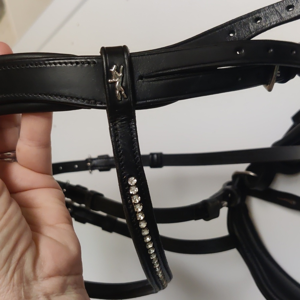 Schockemohle Slimford Bridle WITH Schockemohle Durasoft Reins. Horse Size - Picture 8 of 8